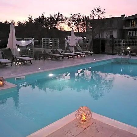 Avra Hotel